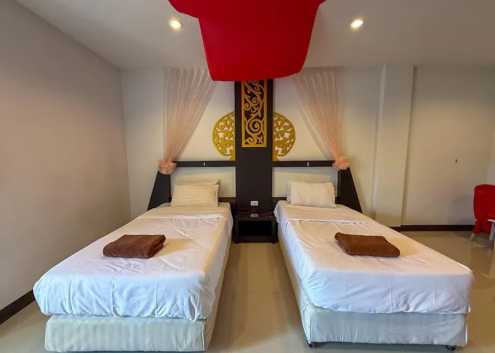 Por Saha Ramkhamhaeng 100